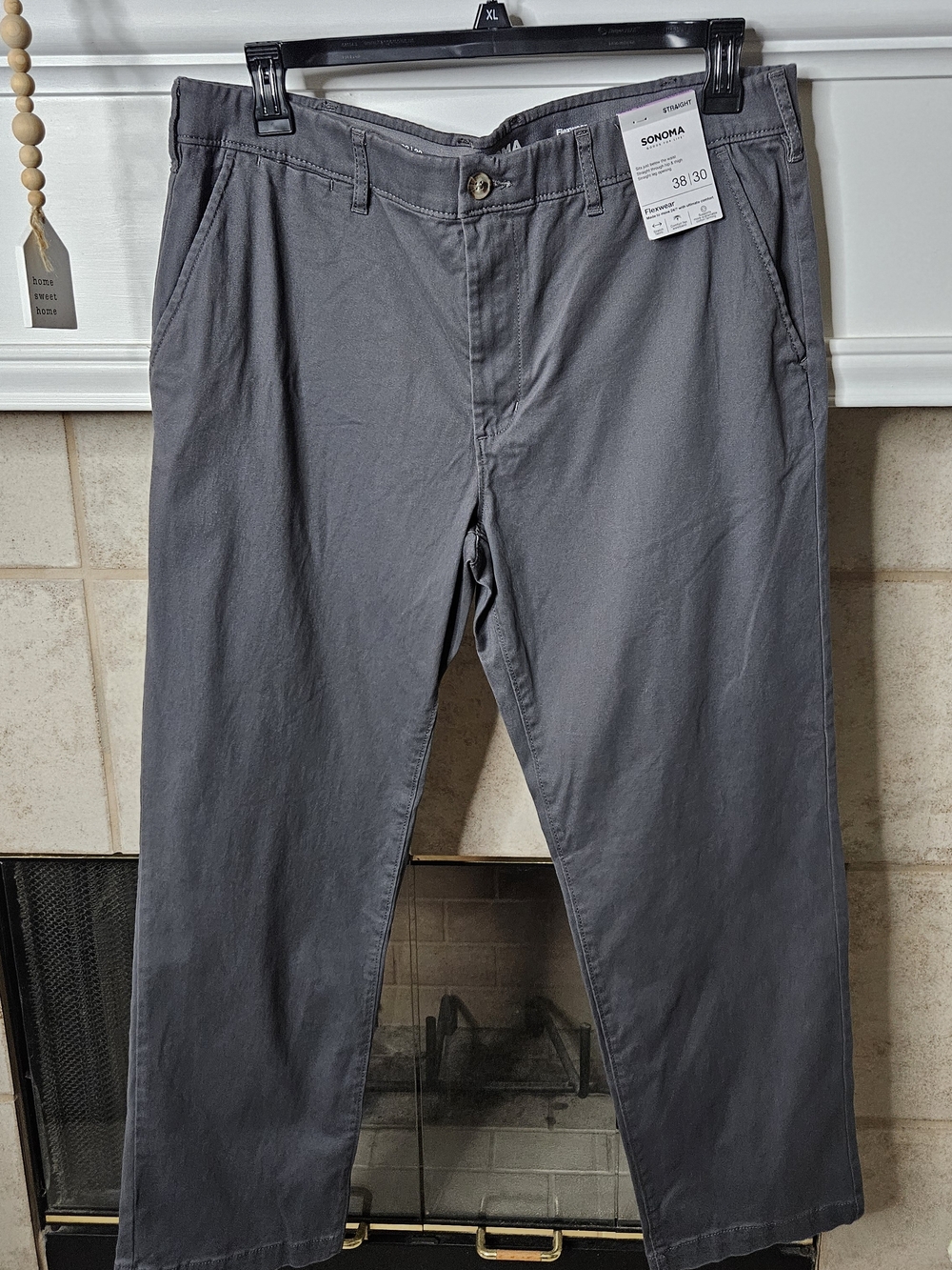 Sonoma Gray Men’s Straight-Leg Chinos 38/30